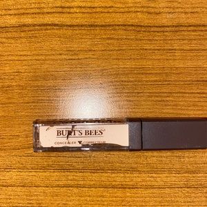 New Burt’s Bees Concealer